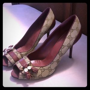 Gorgeous like new Gucci heals!